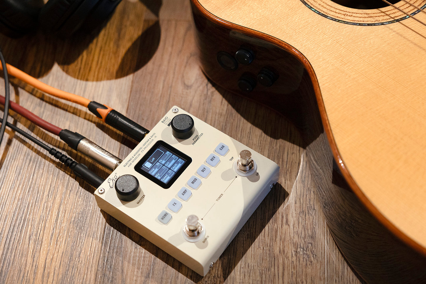 Multi-effets modéliseur d'amplis FX avec IRs - sur batterie / bluetooth EKO BAIO-XL