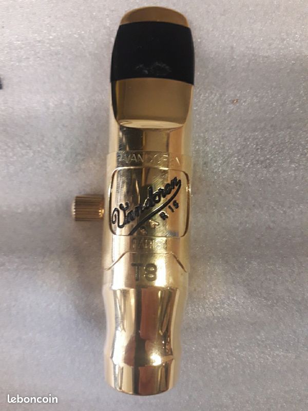 Bec saxophone ténor métal Vandoren V16 T8 – bon état