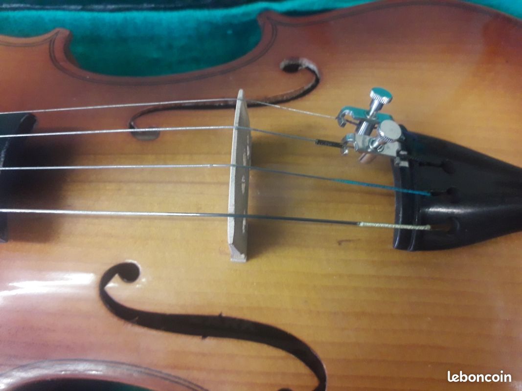 Violon Lark 4/4 avec étui –  OCCASION Très bon état