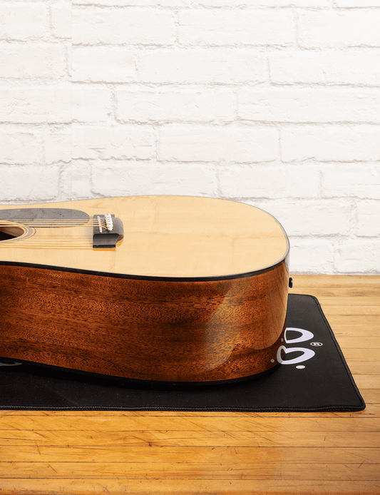 Tapis de maintenance guitare MARTIN Axe Mat A0136