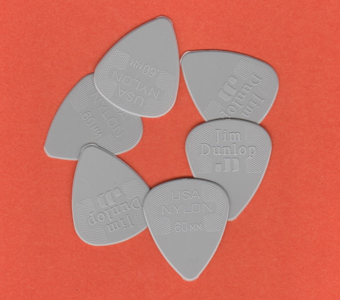 lot de 6 médiators dunlop nylon standard 0.60mm