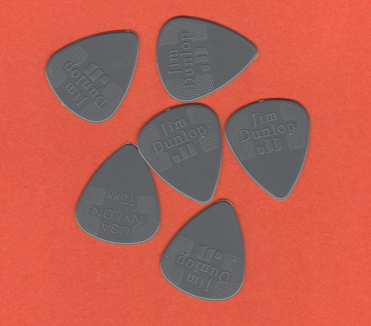lot de 6 médiators dunlop nylon standard 0.73mm