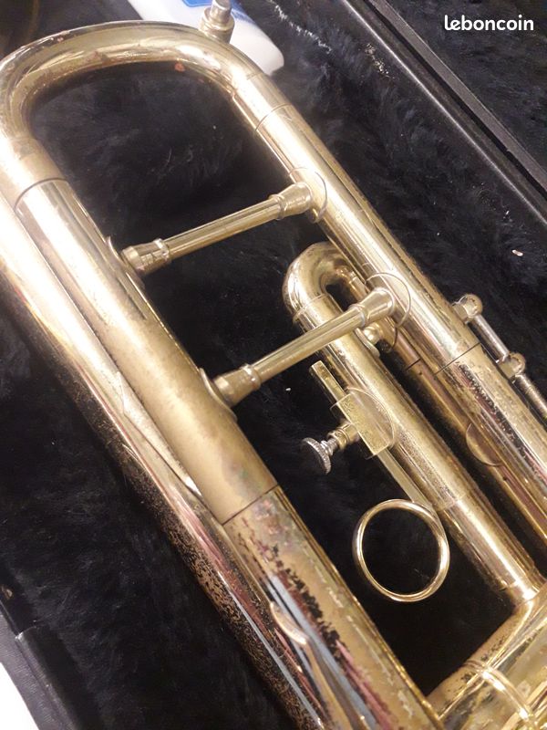 Trompette Jupiter Sib + étui + embouchure Bach 1 1/2C - OCCASION