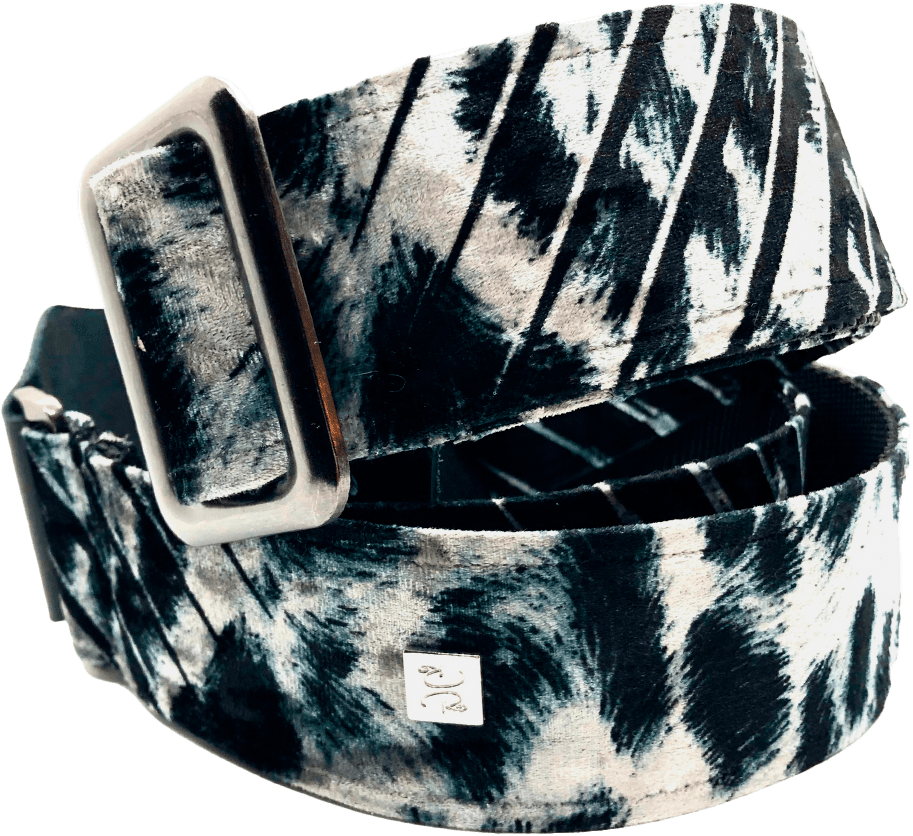 Courroie guitare GET’M GET’M – Women of Rock Collection “The Casandra” Black & White