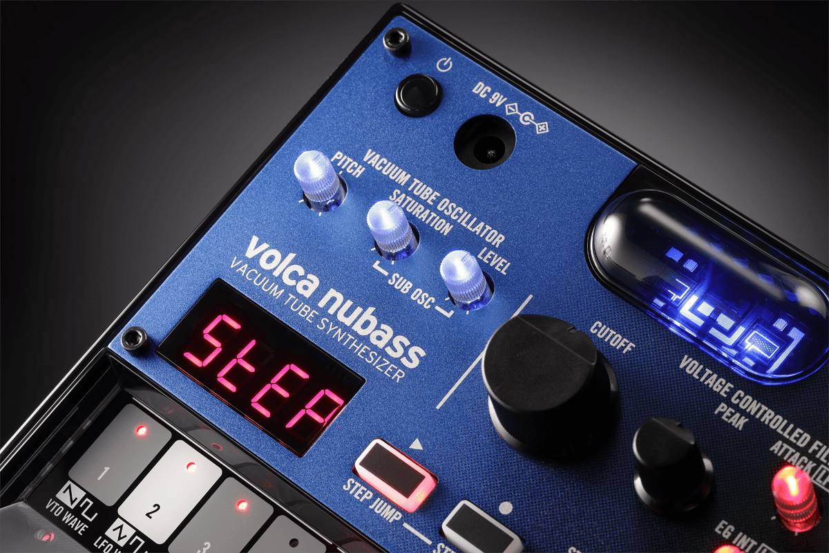 SYNTHE BASSE ANALOGIQUE AVEC LAMPE NUTUBE KORG VOLCA-NUBASS