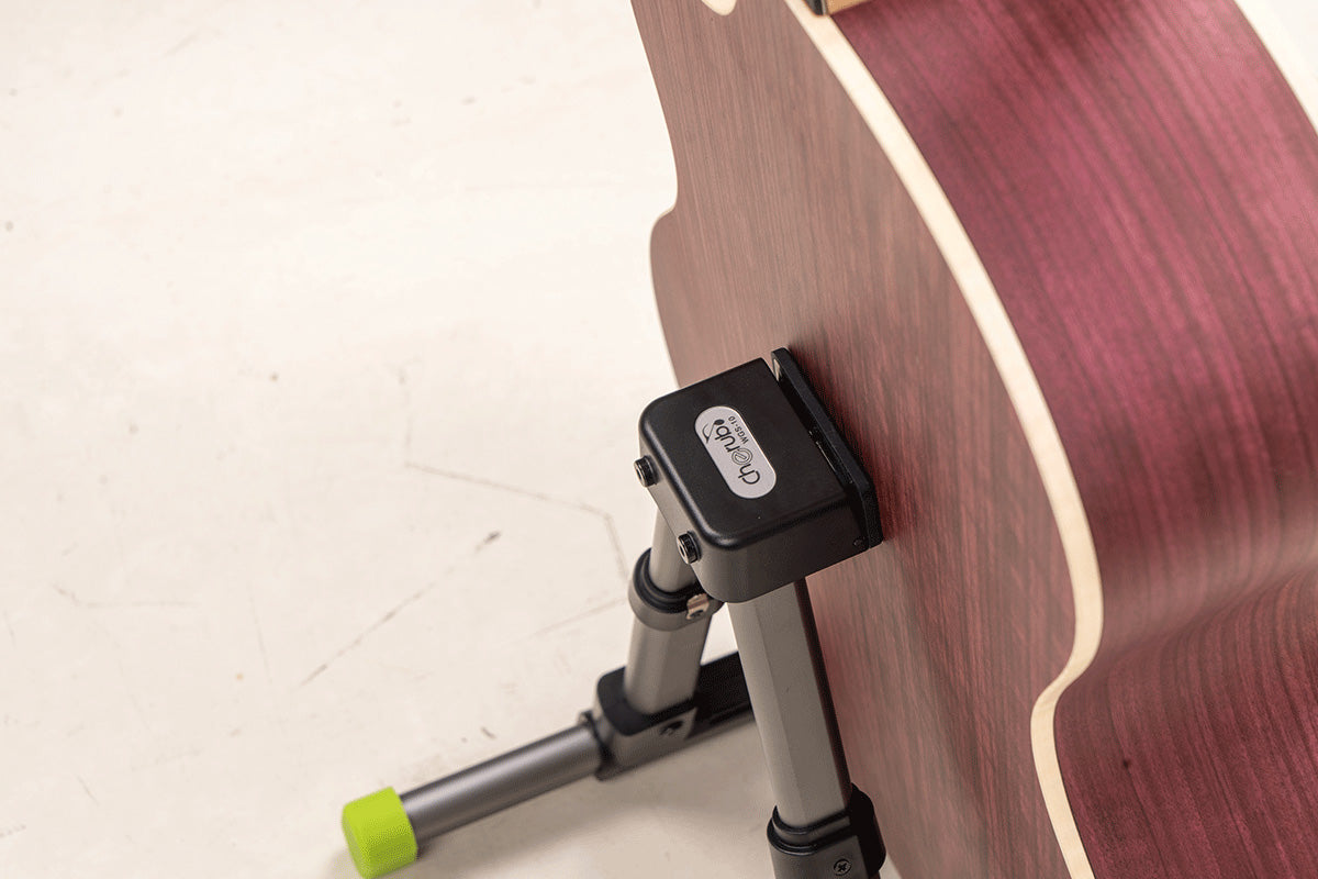STAND GUITARE CHERUB WGS10