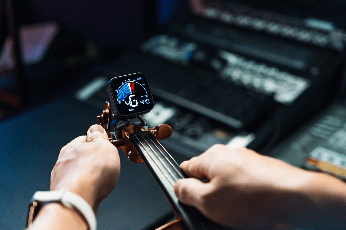 ACCORDEUR METRONOME A PINCE Pour Violon - batterie rechargeable CHERUB WMT 565V