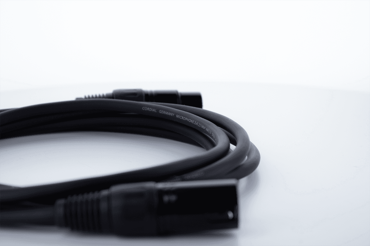 Câble micro XLR/XLR Cordial Série Elements – 0,5 m - EM0.5FM