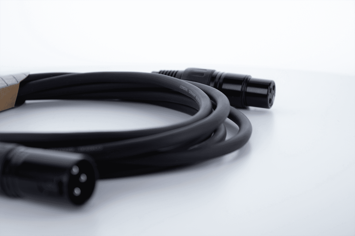 Câble micro XLR/XLR Cordial Série Elements – 1 m - EM1FM