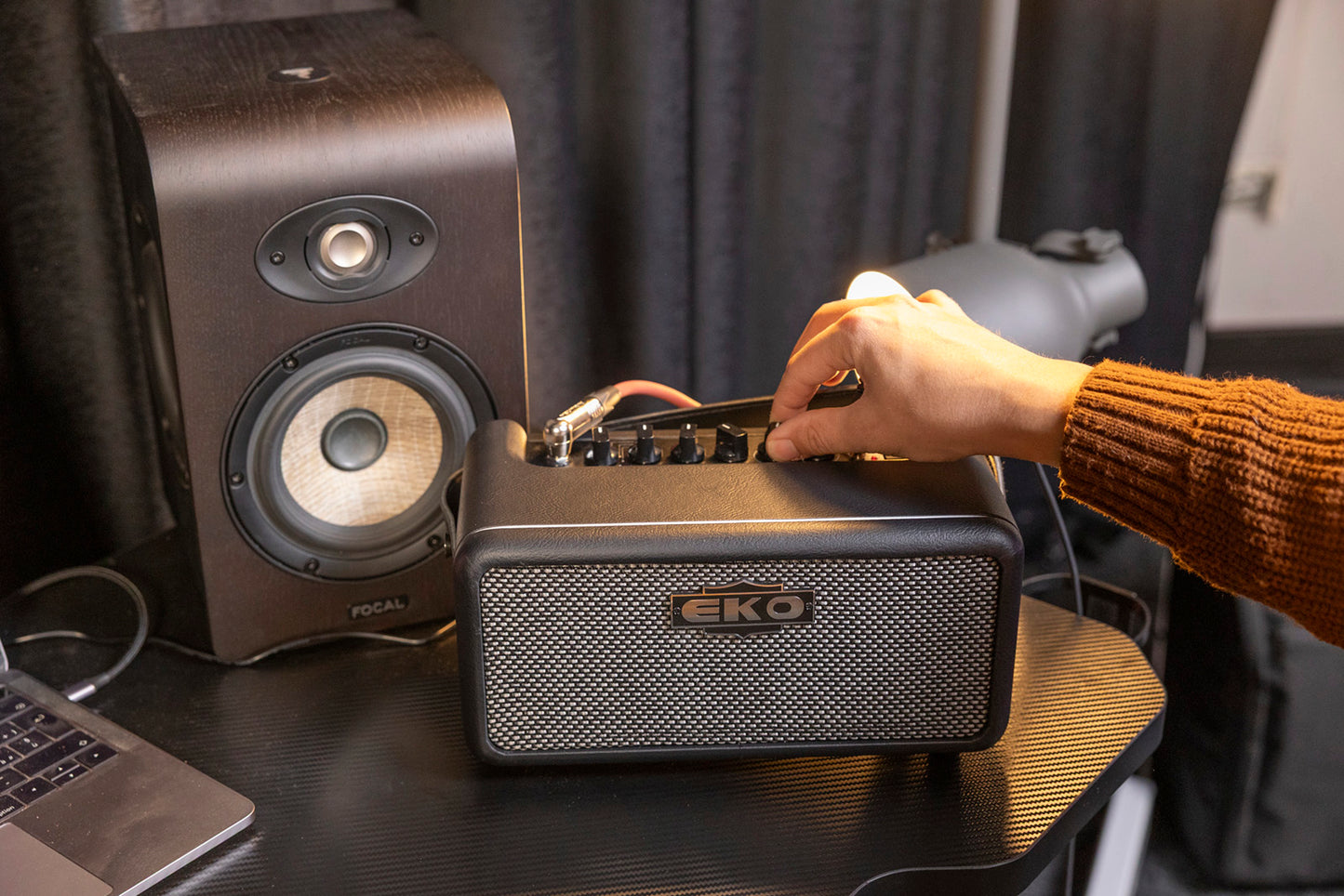 AMPLI GUITARE EKO BAIO 15W FX + BLUETOOTH