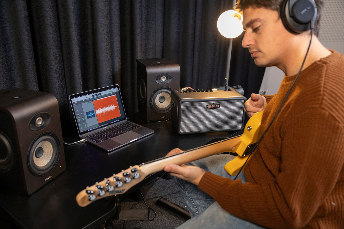 AMPLI GUITARE EKO BAIO 25W FX + DRUM + BLUETOOTH