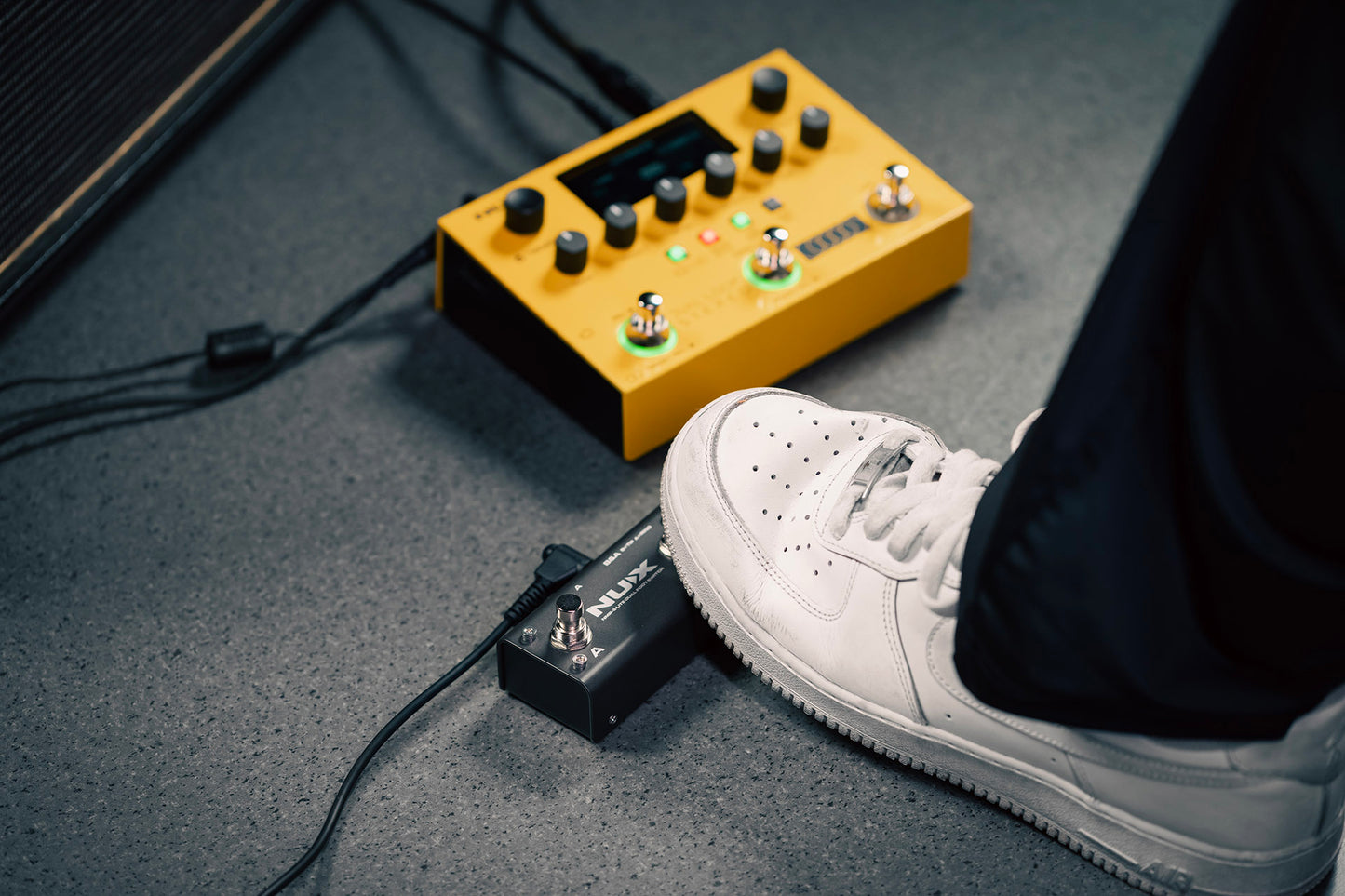 PEDALE LOOPER, BOITE A RYTHME, SIMULATEUR D'AMPLI STEREO NUX DUAL-LOOP-STEREO