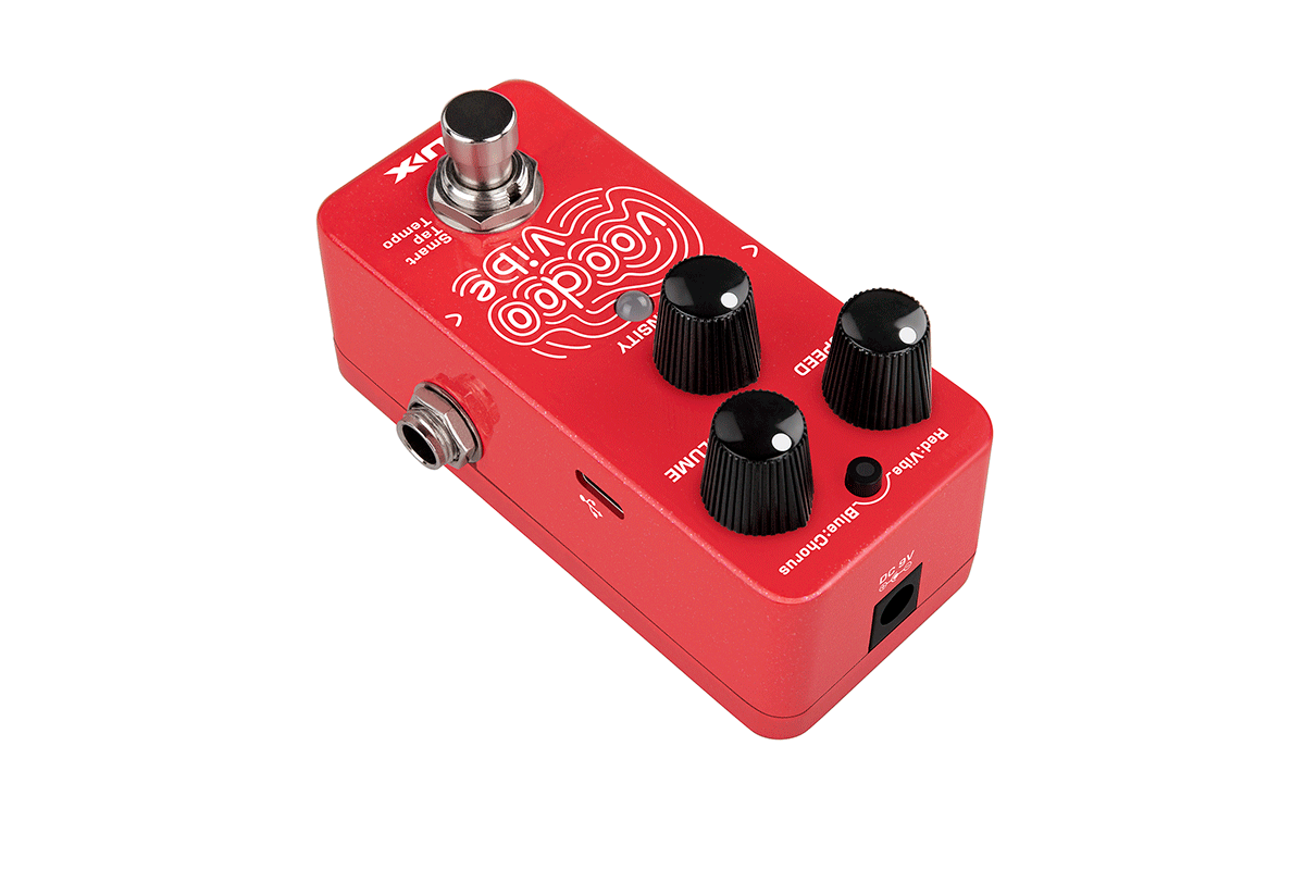 PEDALE VIBE/CHORUS NUMERIQUE - TAPE TEMPO NUX VOODOO UNIVIBE