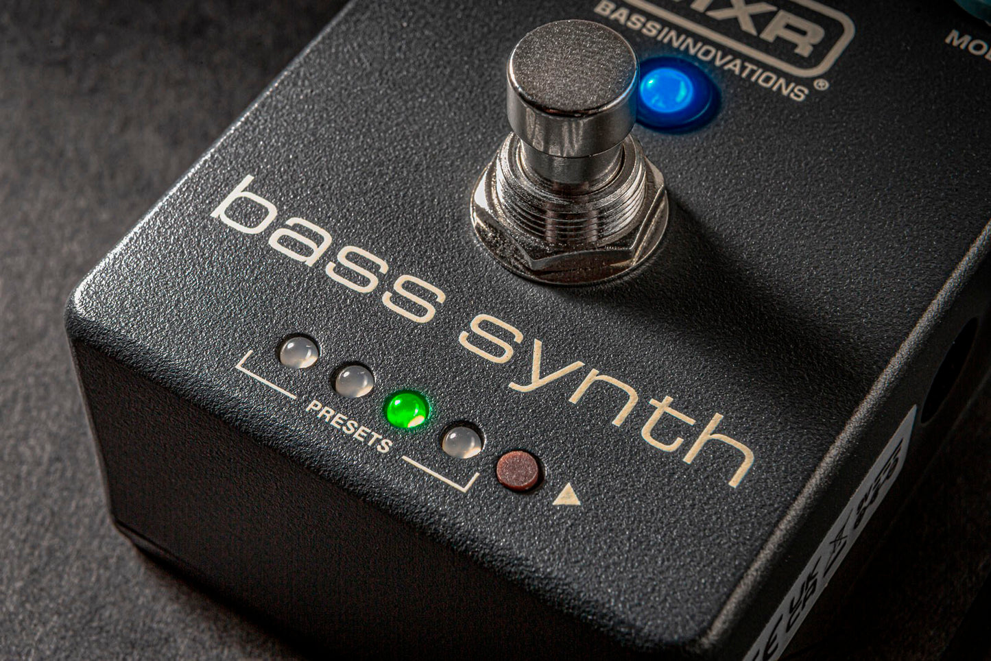 Pedale bass synthetiseur mxr mb301