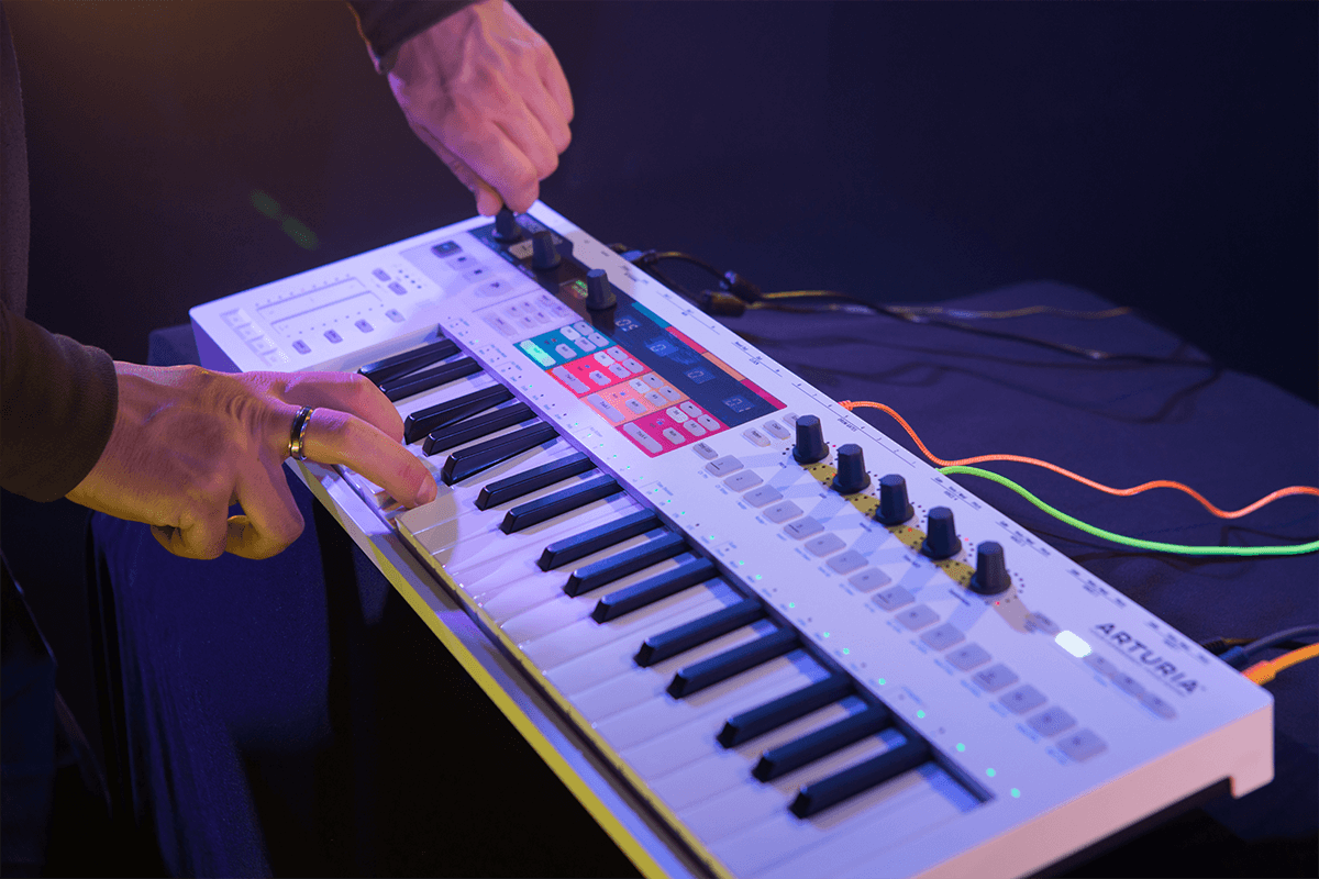 CLAVIER 37 TOUCHES ARTURIA KEYSTEP-PRO