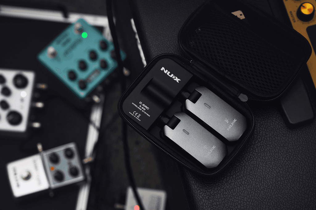 Système sans-fil guitare 5,8 GHz NUX C5RC – synchro auto + Power Case