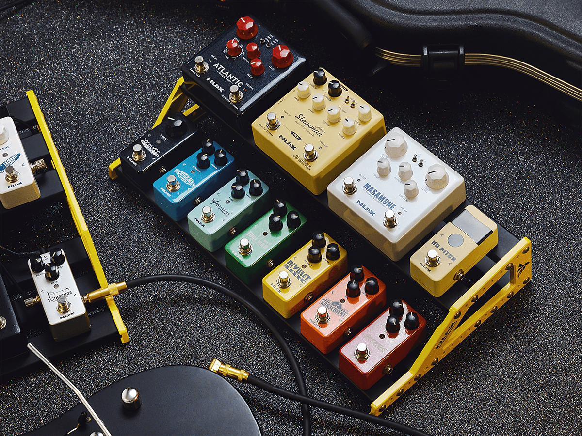 PEDALBOARD  MEDIUM AVEC SAC DE TRANSPORT NUX NPB-M