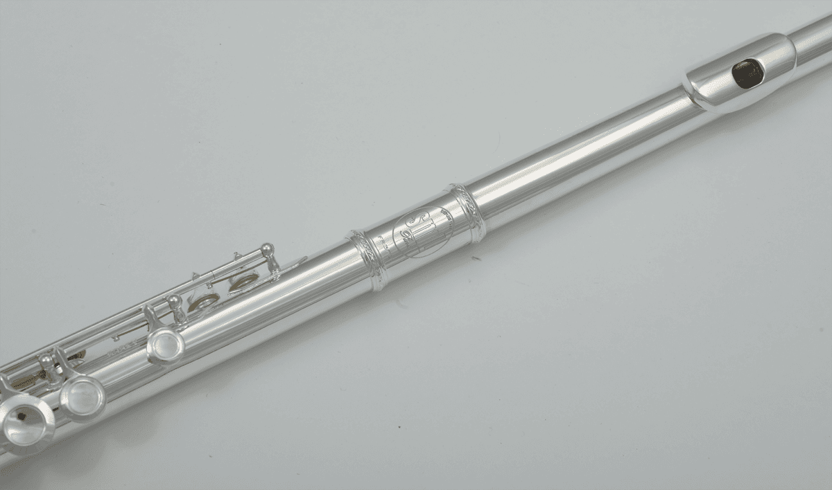 FLUTE TRAVERSIERE SOPRANO UT PLATEAUX CREUX EN LIGNE SML FL300R