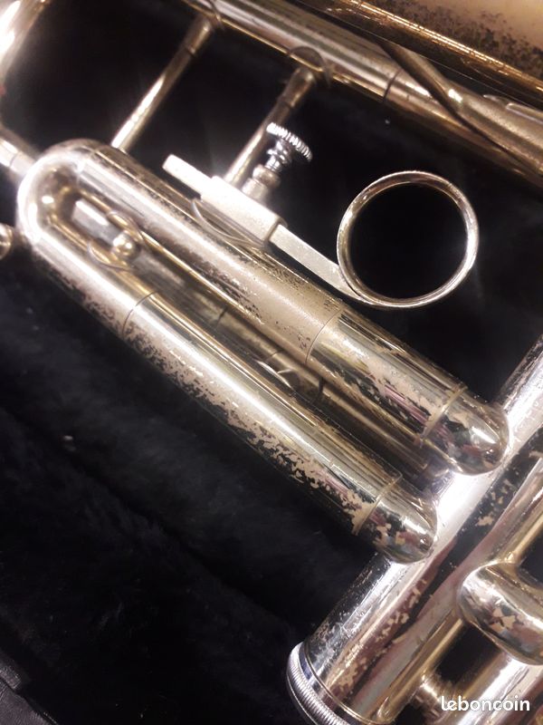 Trompette Jupiter Sib + étui + embouchure Bach 1 1/2C - OCCASION