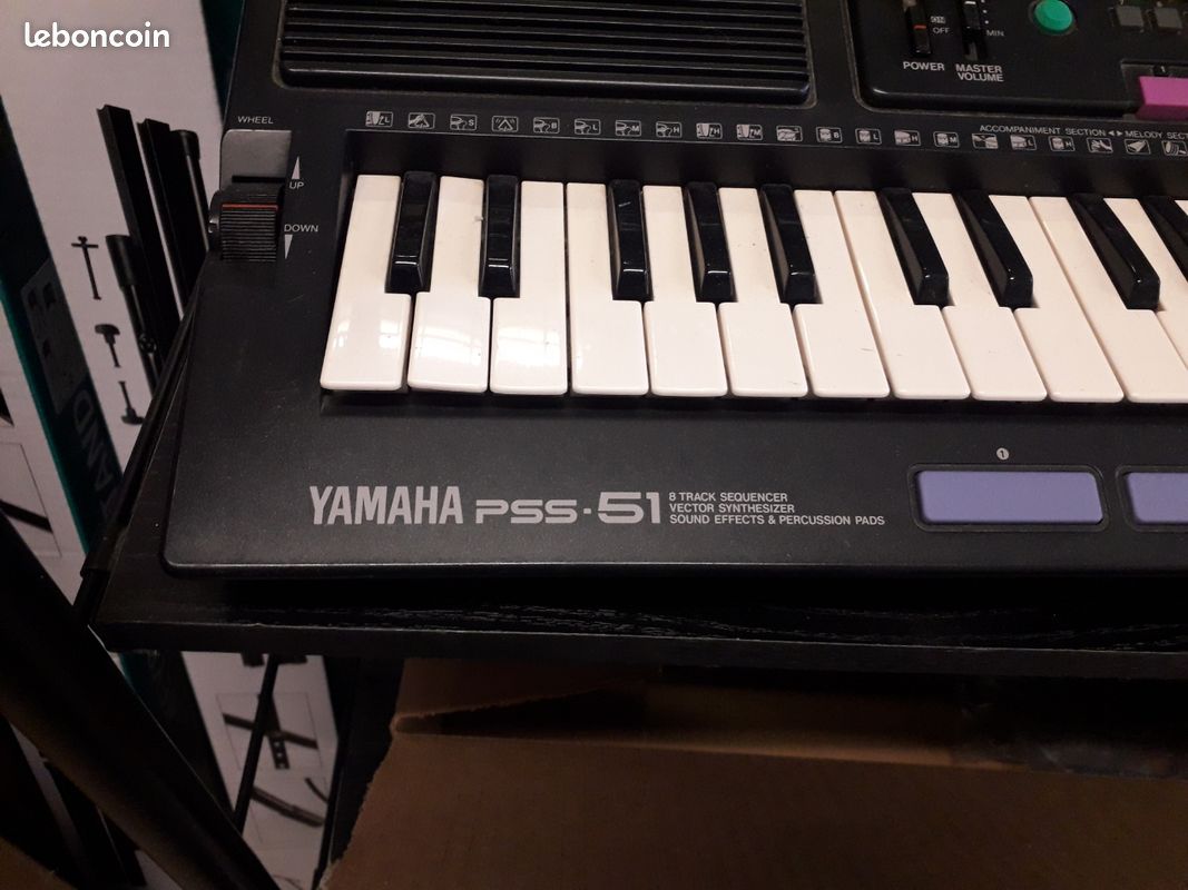 Yamaha PSS-51 – Clavier vintage arrangeur - OCCASIION